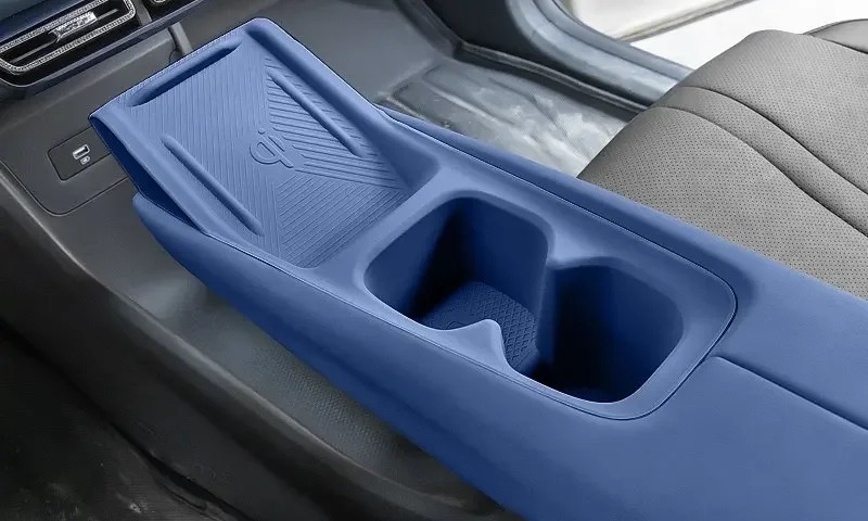 BYD Dolphin Surf (Seagull) Silicone Console Mat with Cup Holders view 2