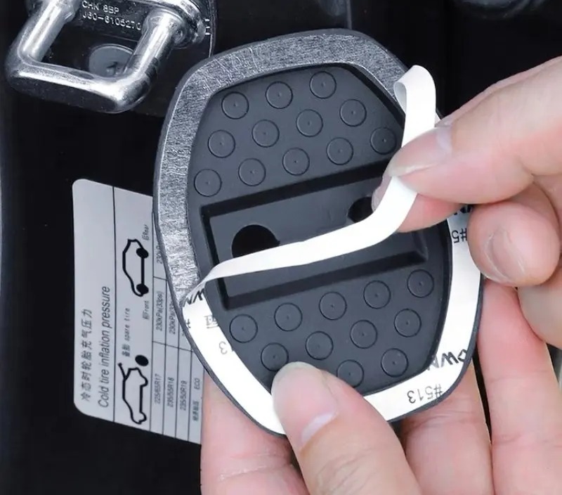BYD Sealion 5 DM-i Silicone Door Lock Covers – Set of 4 view 3