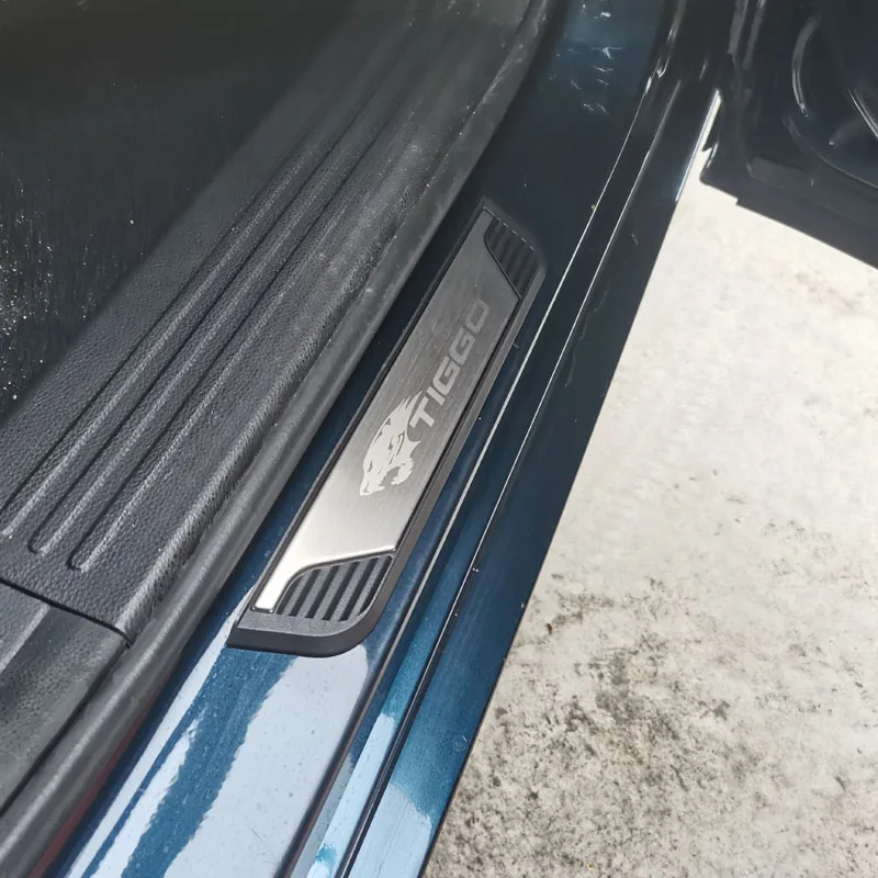 Chery Tiggo 4 Stainless Steel Door Sill Scuff Plate Guards (4pcs) view 2