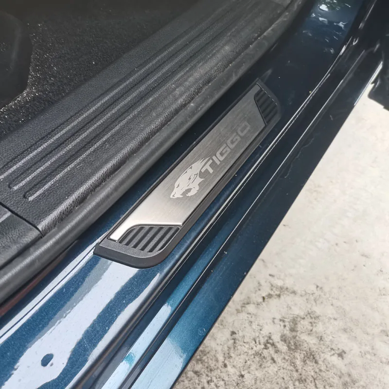 Chery Tiggo 4 Stainless Steel Door Sill Scuff Plate Guards (4pcs) view 3