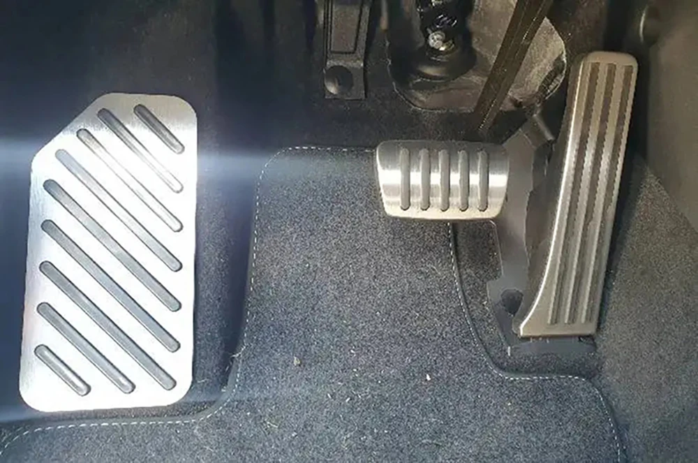 MG HS / EHS Aluminium Alloy Pedal Cover Set view 3
