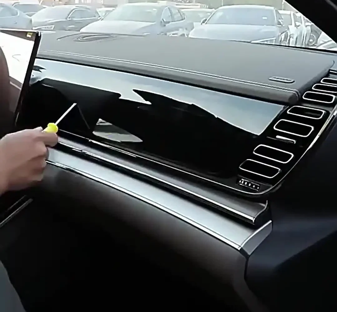 Omoda 5 Interior Screen & Console Protection Film