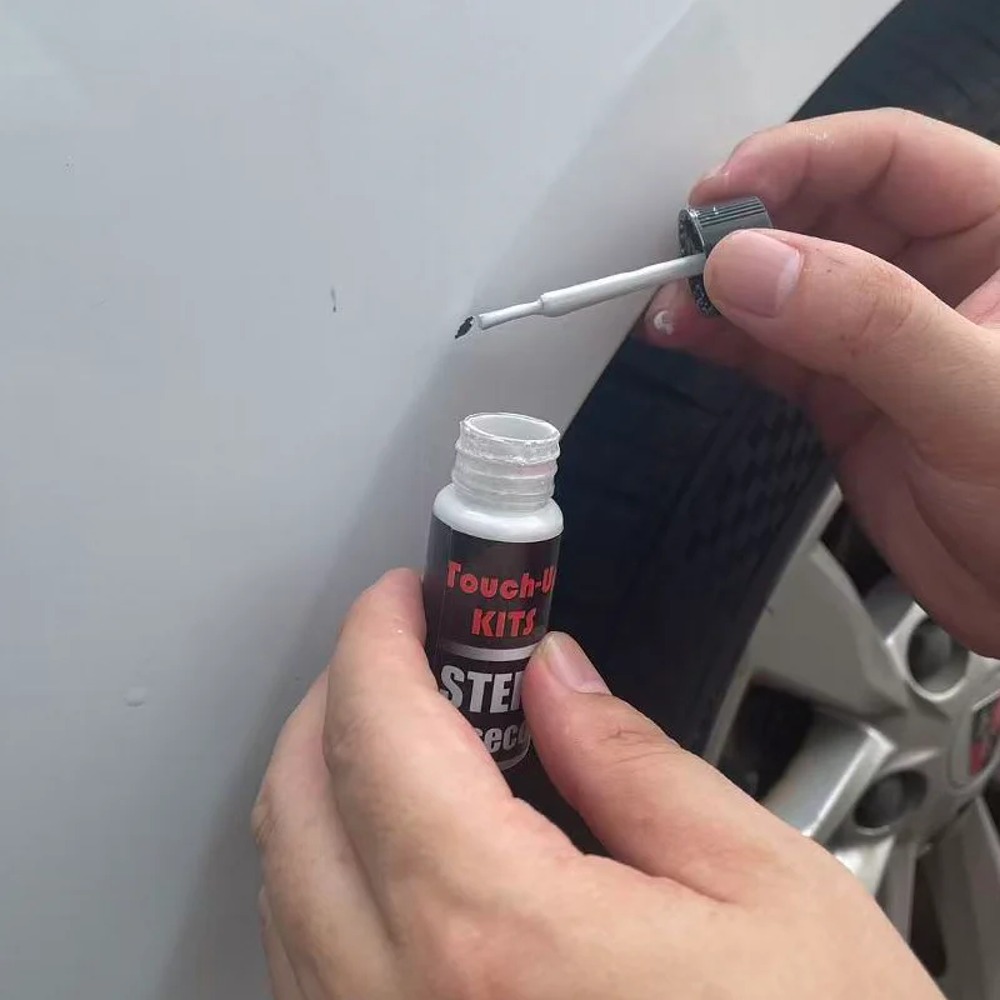 Leapmotor T03 Touch-Up Paint Repair Kit (Basecoat + Clearcoat) view 3