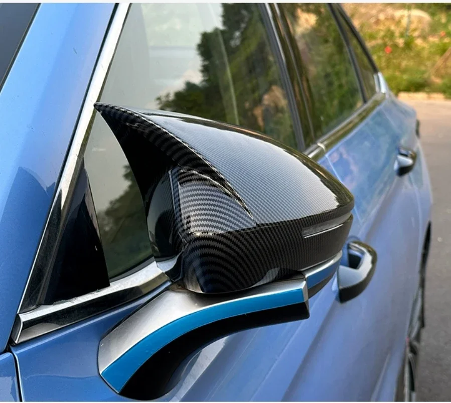 Omoda 5 Carbon-Look Wing Mirror Covers (Pair) view 3