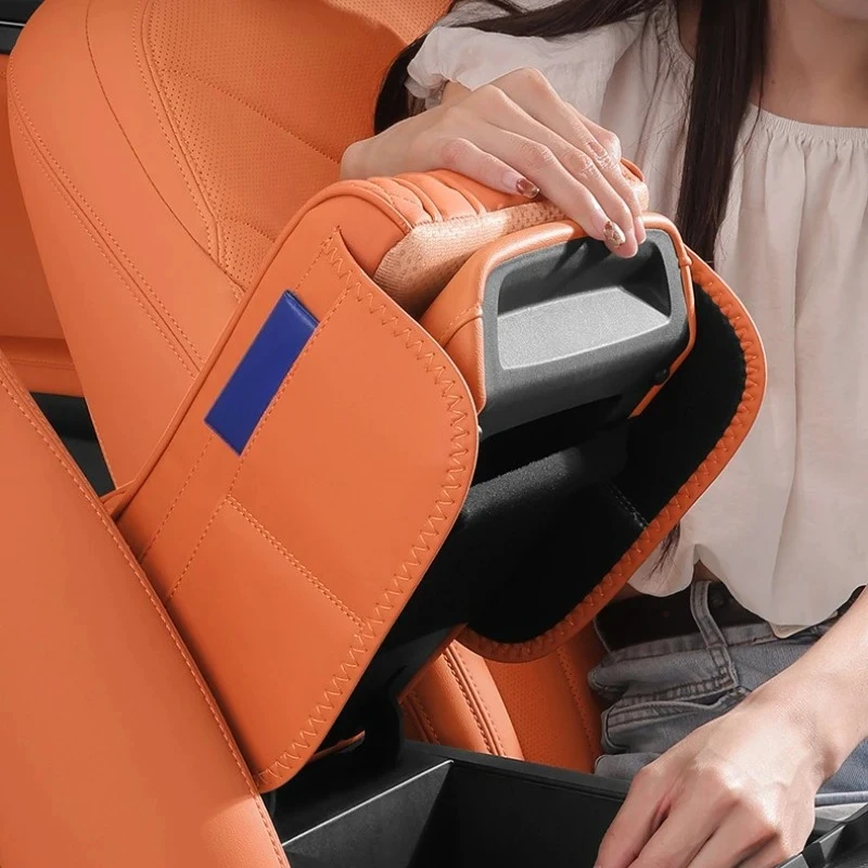 Jaecoo Quilted Centre Console Armrest Storage Box view 3